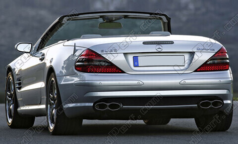 Samochód Mercedes SL R230 (2001 - 2013)